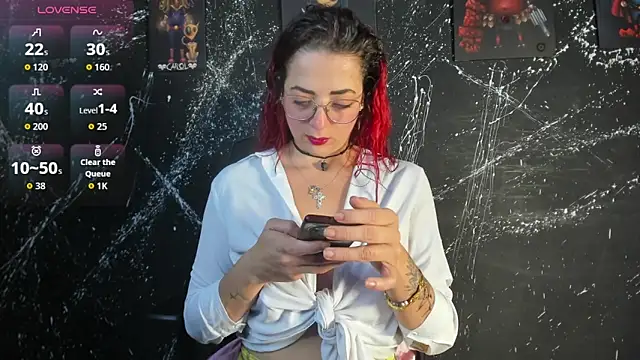 RoxanneStorm  online show from February 18, 4:33 am