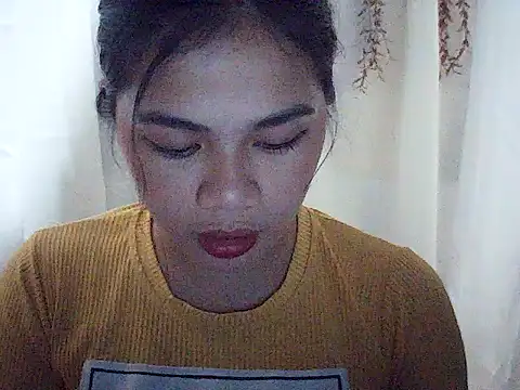 Zachariah 05 online show from October 18, 5:32 am