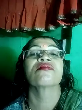 Manavi x online show from October 9, 10:25 pm