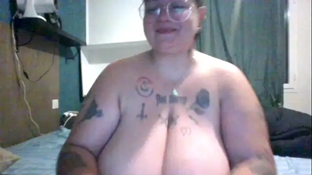 PirateXL online show from May 16, 1:52 am