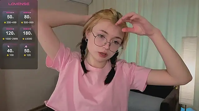 Susan Gardner online show from December 21, 8:29 am