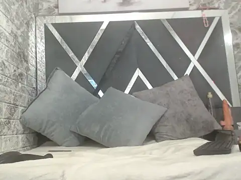 Snapshot of Perla_HH chatting on October 5, 10:26 pm Perla HH online show from October 5, 10:26 pm