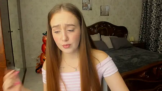 SabrinaCandi online show from November 5, 3:45 am