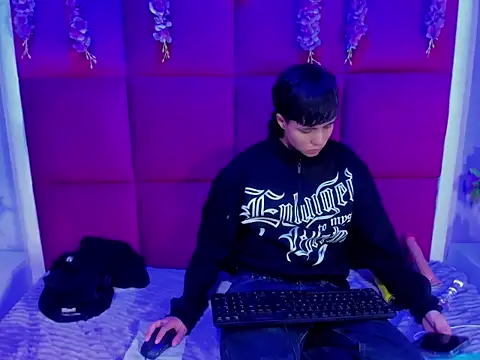 Bruno Cruzz online show from October 4, 3:12 am