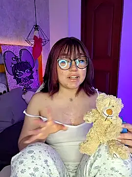 sophiievv online show from December 17, 8:24 pm