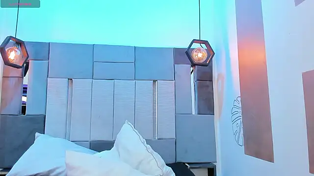 VictoriaDuart online show from February 5, 8:23 pm