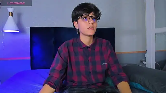 Tsuki Maru online show from September 26, 8:39 pm