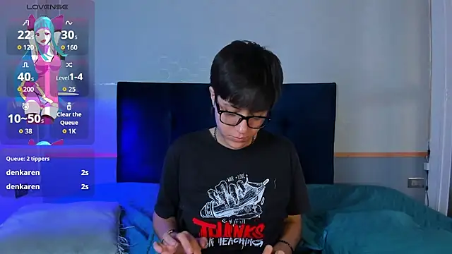 Tsuki Maru online show from November 26, 8:43 pm