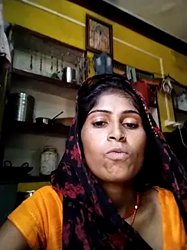 Snapshot of Susila_ji chatting on September 16, 4:53 am Susila ji online show from September 16, 4:53 am