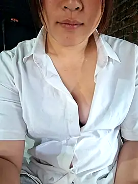 ALIENHR38 online show from April 8, 1:08 am