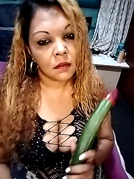 hemilynthomas2467 online show from December 5, 6:20 pm