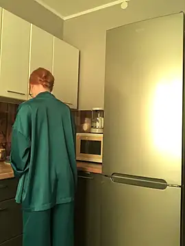 Amore Mia  online show from October 7, 6:18 am