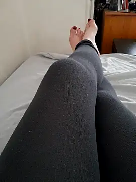 claradominafeet0 online show from January 14, 2:22 pm