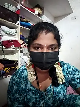 Snapshot of swetha01430 chatting on October 17, 4:10 pm swetha01430 online show from October 17, 4:10 pm