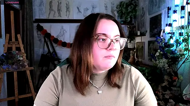 Snapshot of KatrinClark chatting on October 11, 5:15 pm KatrinClark online show from October 11, 5:15 pm