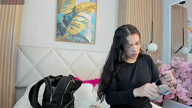 Mila Hank  online show from April 11, 11:14 am