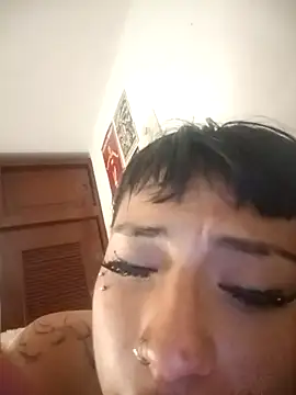 cold snow013 online show from November 15, 12:44 am