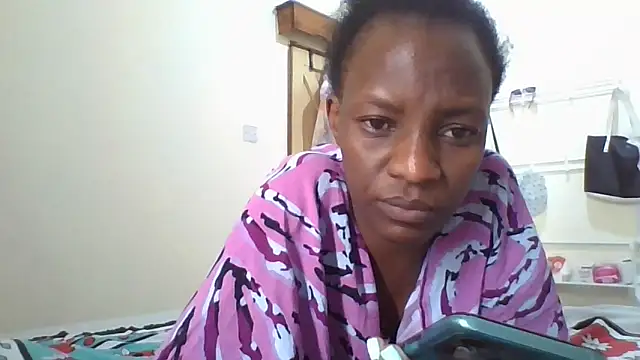 Snapshot of Lusty_Aliyah chatting on October 17, 7:44 am Lusty Aliyah online show from October 17, 7:44 am