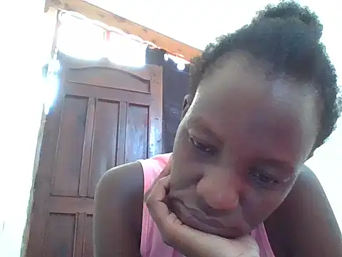Snapshot of Lusty_Aliyah chatting on September 18, 6:23 am Lusty Aliyah online show from September 18, 6:23 am
