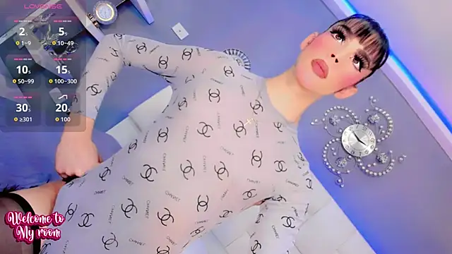 Naughty-sexy-girrl online show from September 13, 2:03 pm