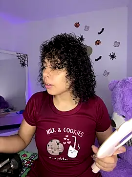 ViolettaMiller  online show from October 27, 1:06 pm