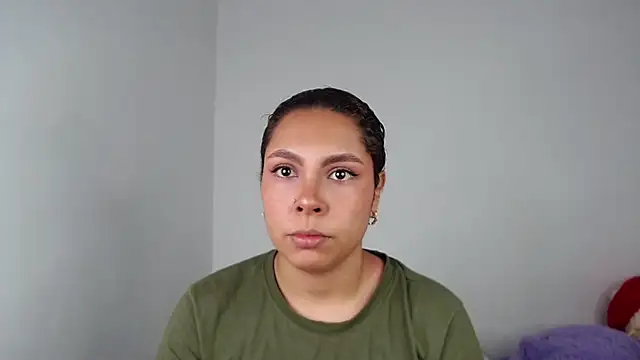 ViolettaMiller  online show from February 9, 1:24 pm