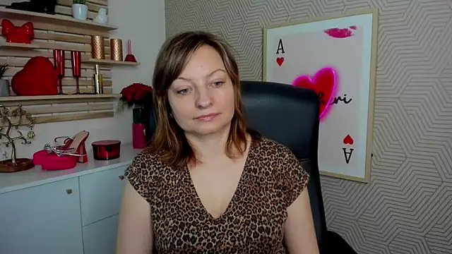 angelaSamt online show from April 10, 6:30 am