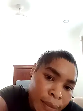 Sultry Pet online show from March 19, 2:10 pm