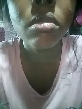 Snapshot of vandana_babi chatting on October 6, 2:50 am vandana babi online show from October 6, 2:50 am