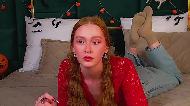 AgataFoxley online show from November 2, 6:17 am