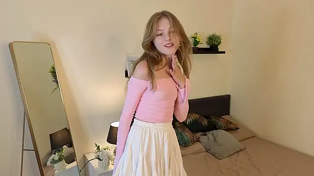 Sue Sanders online show from September 24, 10:36 am