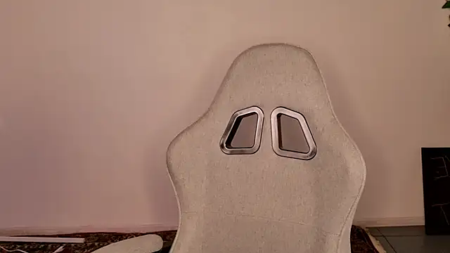 AliceCUNTach online show from December 4, 5:42 am