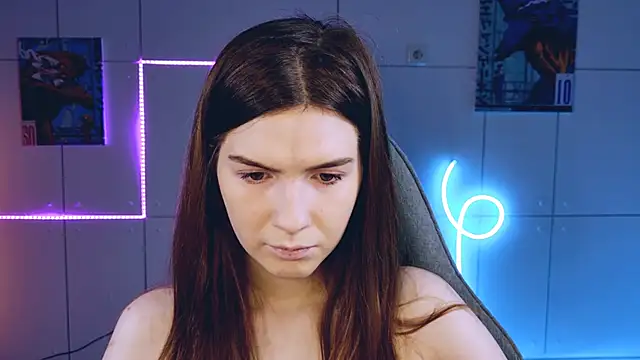 AliceCUNTach online show from September 24, 5:06 am