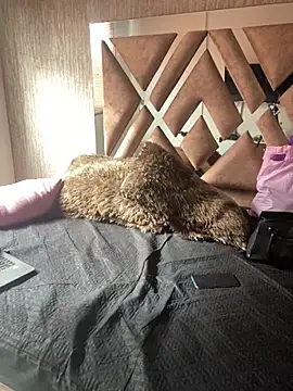 Adele Pinkk online show from November 14, 1:11 pm