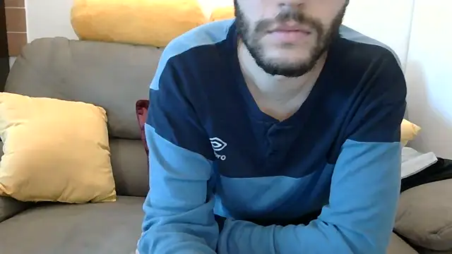 Amicisegreti online show from November 27, 6:38 am