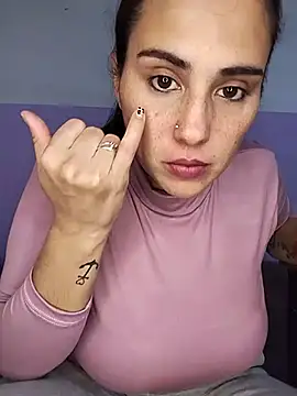 kariciasecreta online show from May 31, 2:28 am