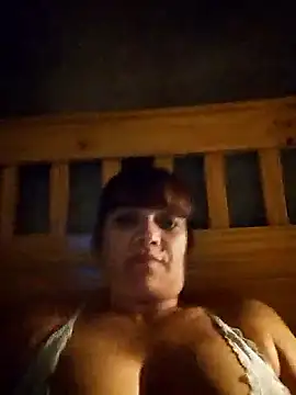 isabella931054 online show from January 15, 3:01 am