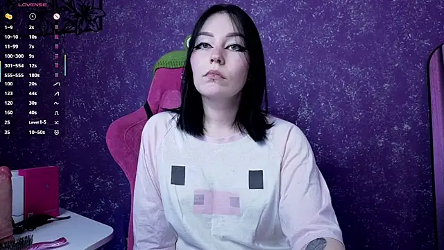 MargarettRose online show from June 5, 6:52 am