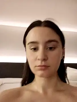 freakylittlebitch69 online show from November 8, 12:54 pm