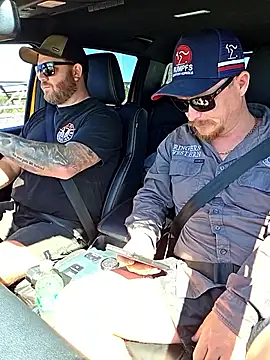 brokecountrylads online show from February 17, 4:01 am