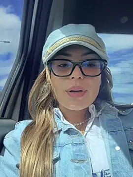 ValeriiGomez online show from September 8, 2:16 pm