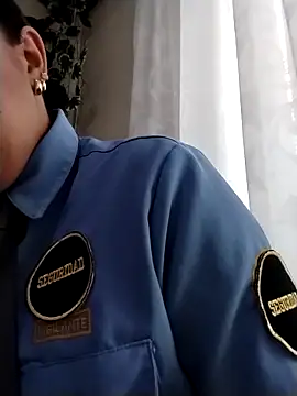 Snapshot of CRISTAL__11 chatting on October 11, 1:47 pm CRISTAL 11 online show from October 11, 1:47 pm