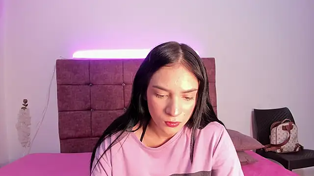 violet 77711 online show from September 17, 10:35 am