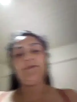 Snapshot of Thamiressssss chatting on October 2, 11:32 pm Thamiressssss online show from October 2, 11:32 pm