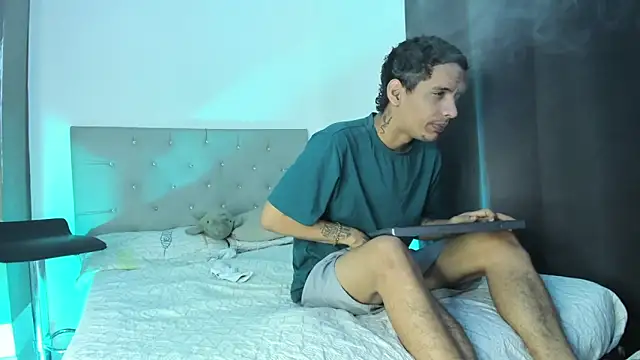 twinkDuohot online show from February 2, 4:44 am