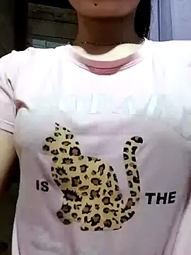 LucyyLy online show from October 15, 7:33 am