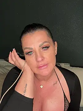 Nola Luxx-offiziell online show from January 16, 6:59 pm