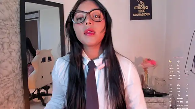 FierceLali online show from November 13, 8:08 pm