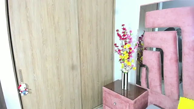 MaraKarly online show from December 19, 9:40 pm