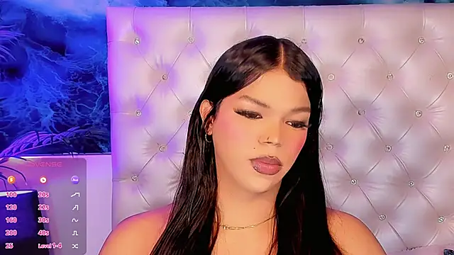 Valeria Swett  online show from May 31, 8:43 pm